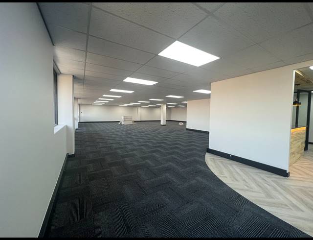 393M² OFFICE TO LET IN ROSEBANK